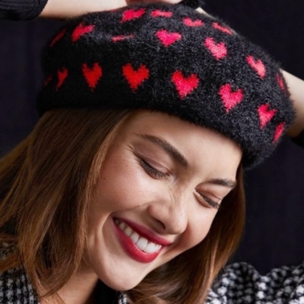 Anthropologie Maeve Knit Heart Beret